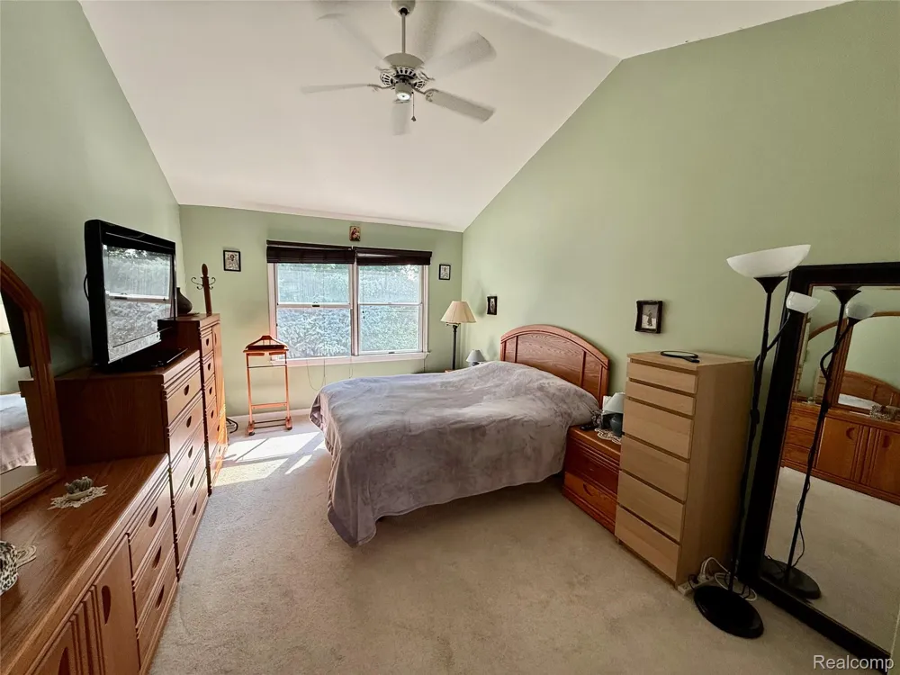 45077 COACHMAN COURT #82 Canton Charter Township, MI 48187