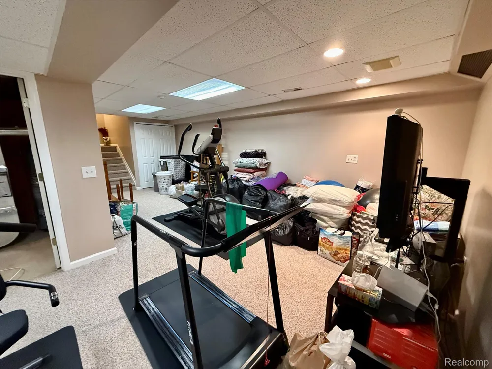 45077 COACHMAN COURT #82 Canton Charter Township, MI 48187