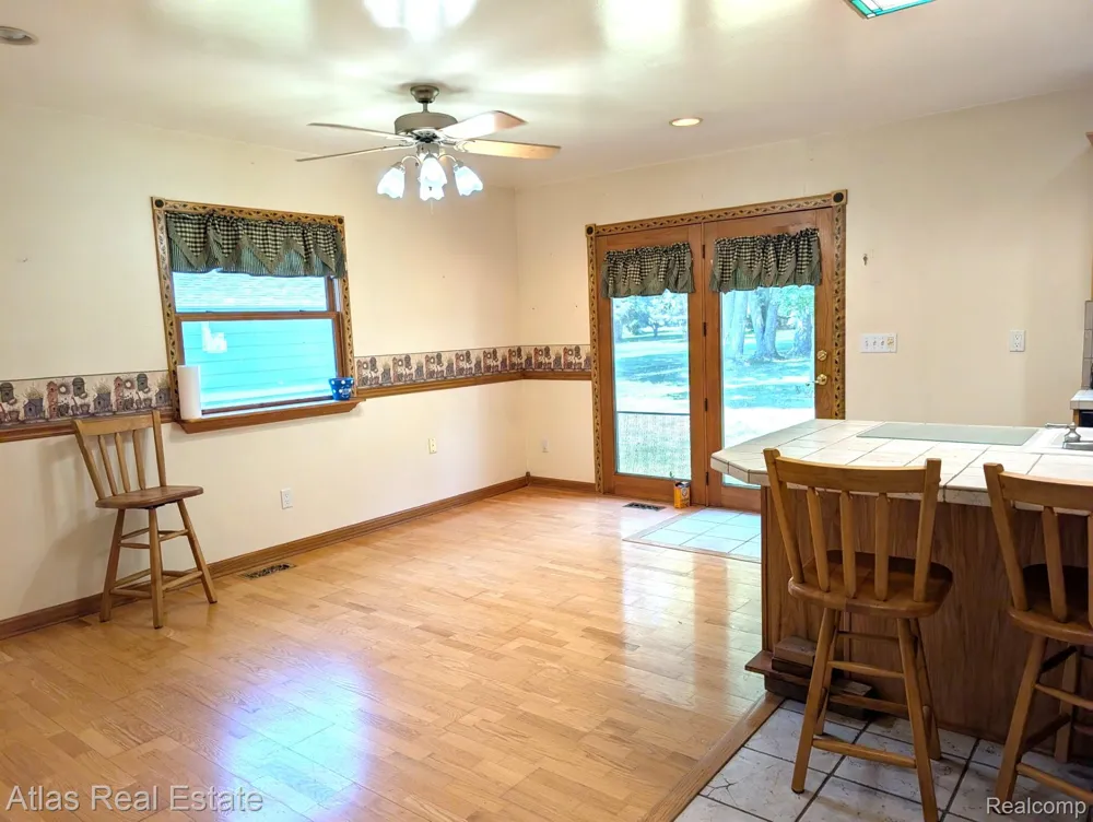 5449 Woodlawn Drive Genesee Charter Township, MI 48506