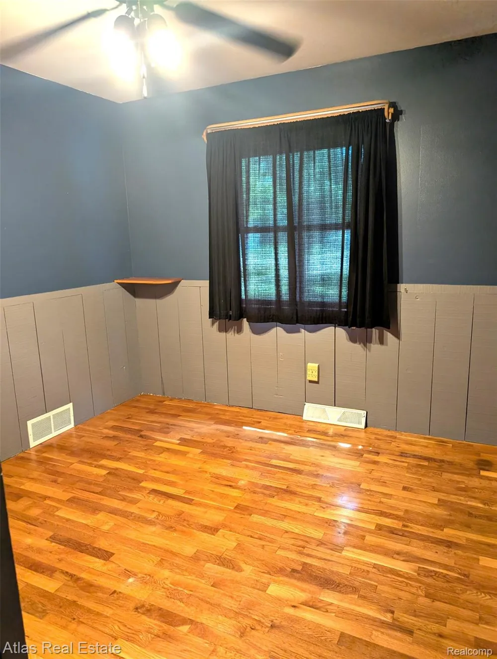 5449 Woodlawn Drive Genesee Charter Township, MI 48506