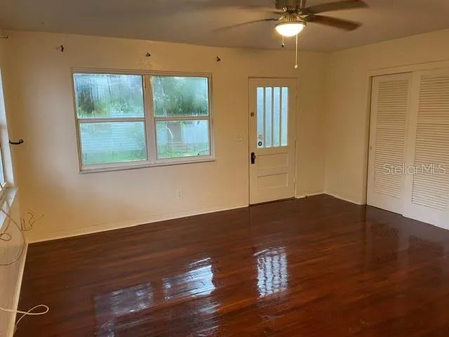 2919 DARTMOUTH AVENUE #1/2 St Petersburg, FL 33713