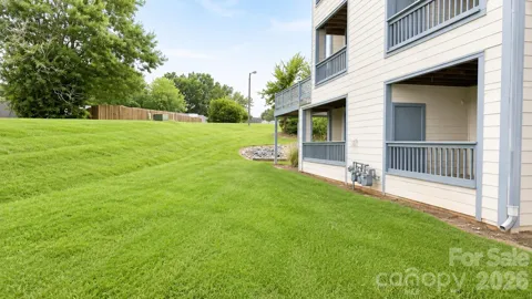 8024 Tremaine Court
