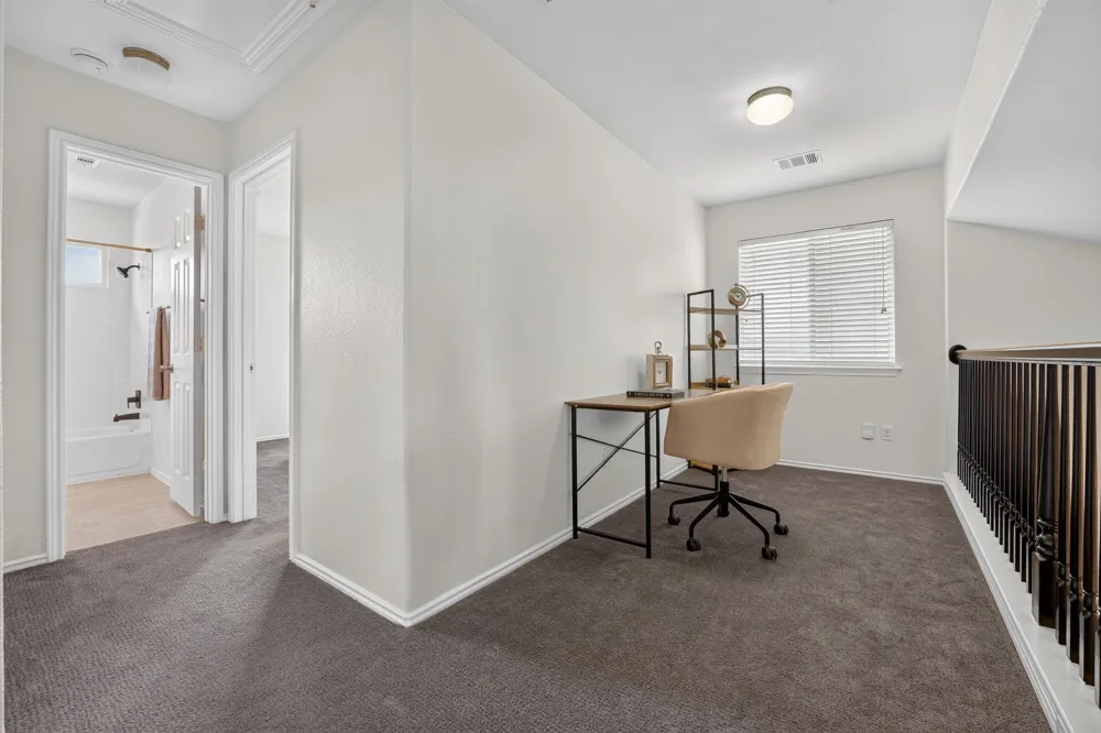 1703 Comfort Lane Austin, TX 78748