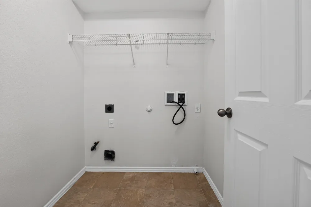 1703 Comfort Lane Austin, TX 78748