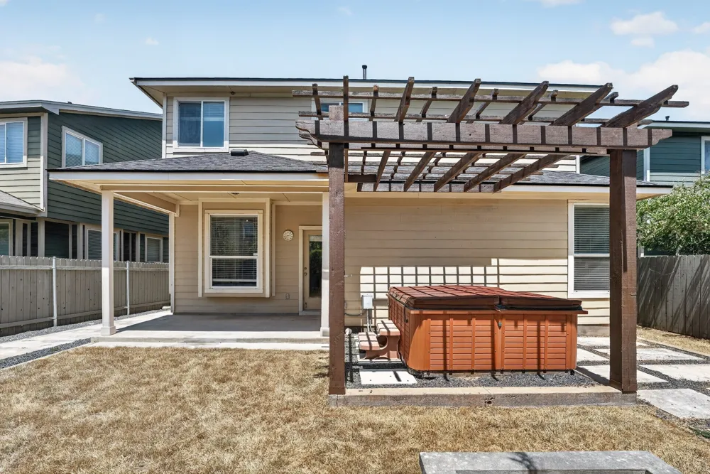 1703 Comfort Lane Austin, TX 78748