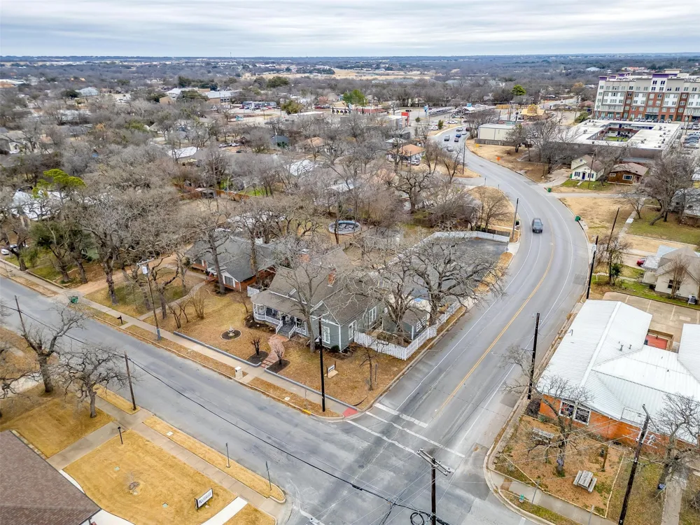 1092 W Tarleton Street Stephenville, TX 76401