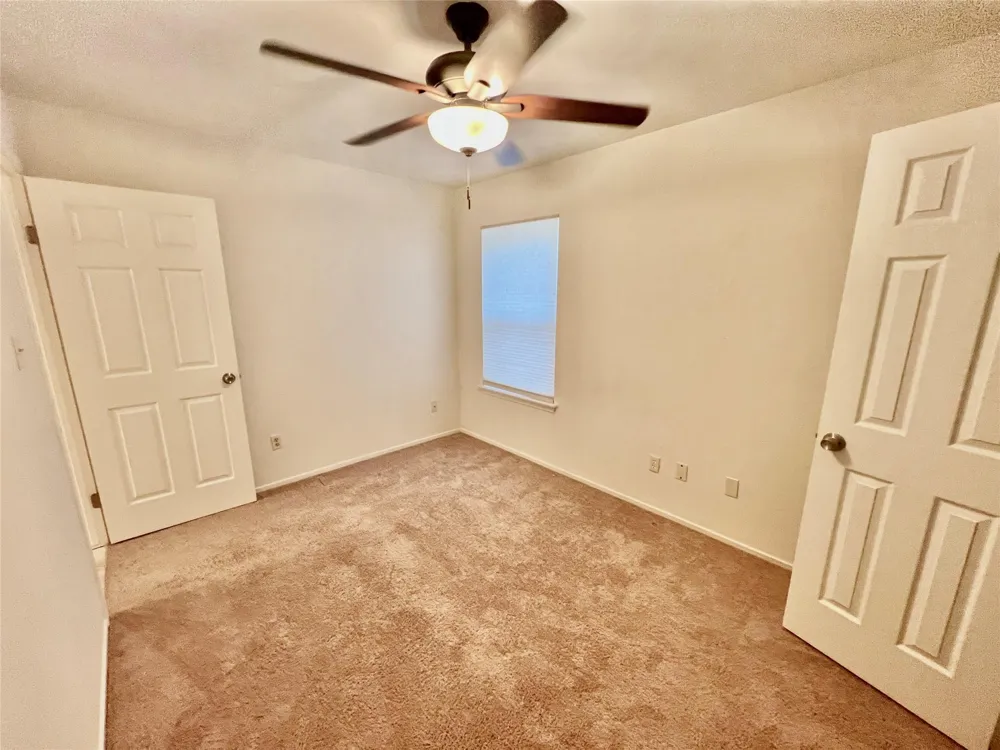 23 Dellforest Court The Woodlands, TX 77381