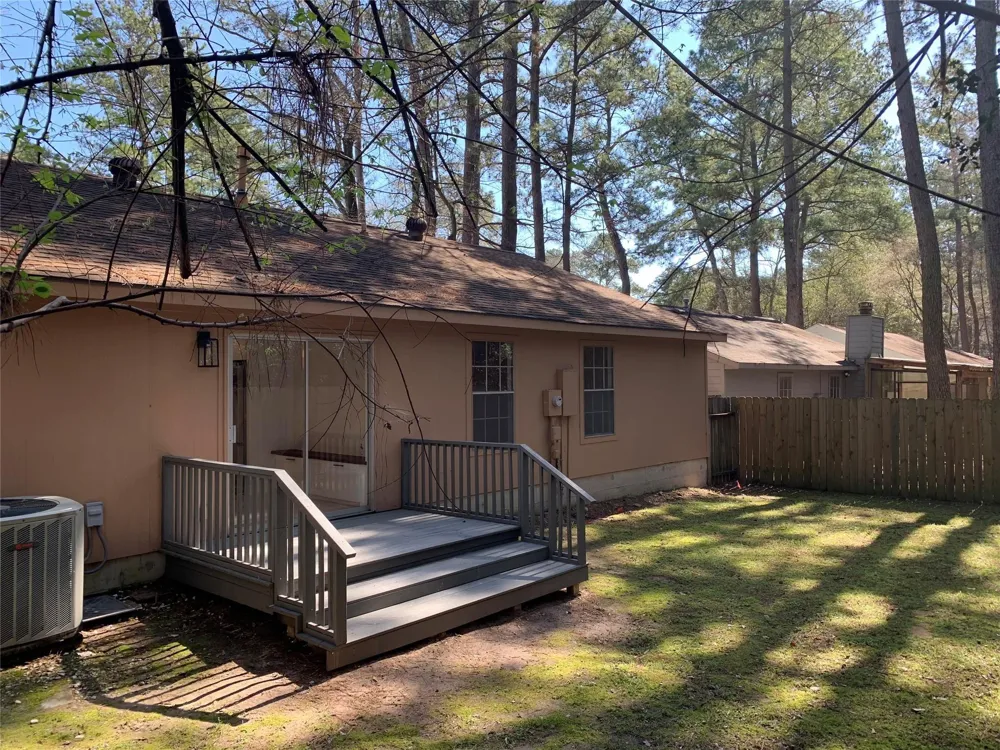 23 Dellforest Court The Woodlands, TX 77381
