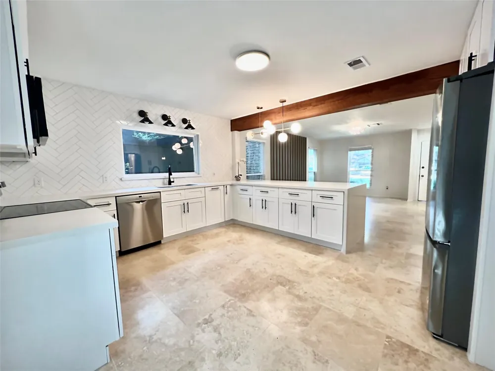 23 Dellforest Court The Woodlands, TX 77381