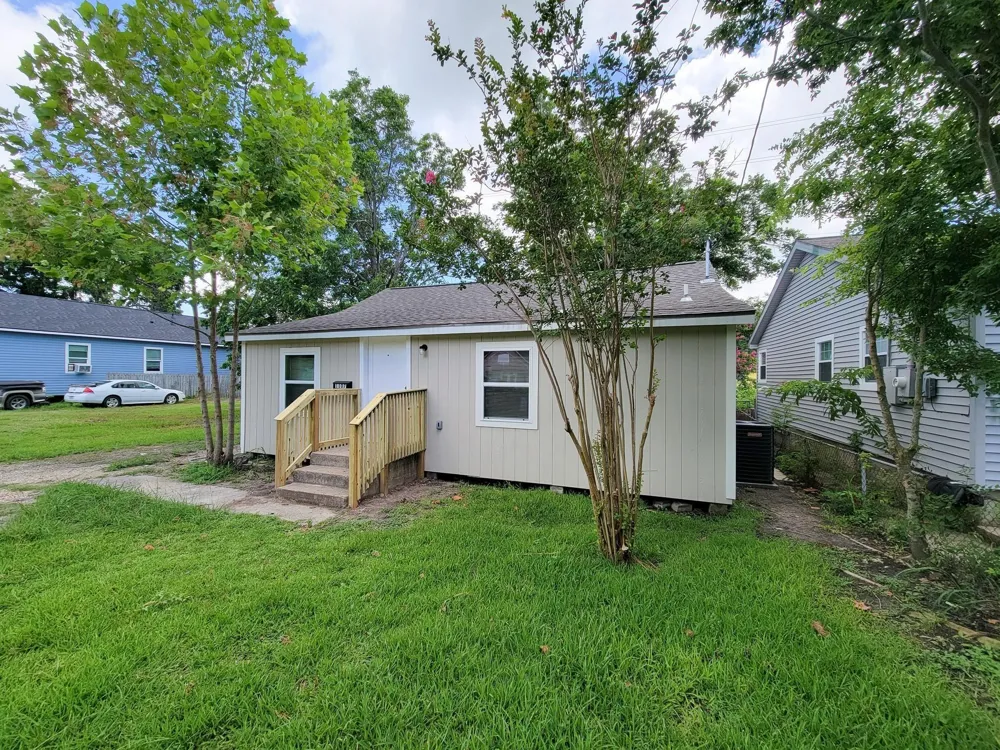 1107 Roosevelt Street La Marque, TX 77568