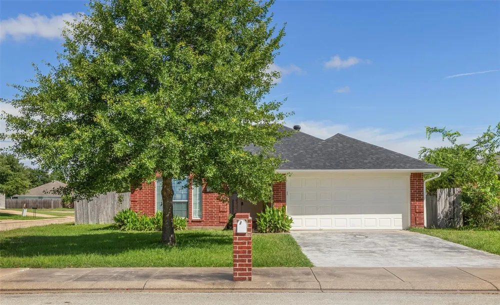 610 Plano Drive College Station, TX 77845