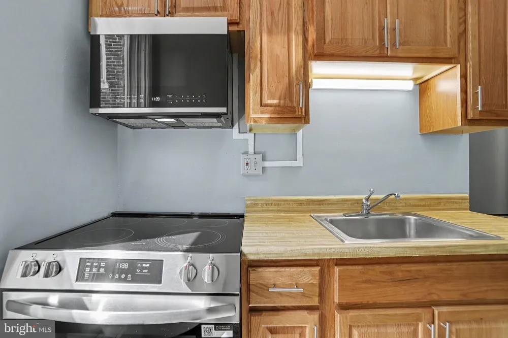 136 E LEMON STREET #3 Lancaster, PA 17602