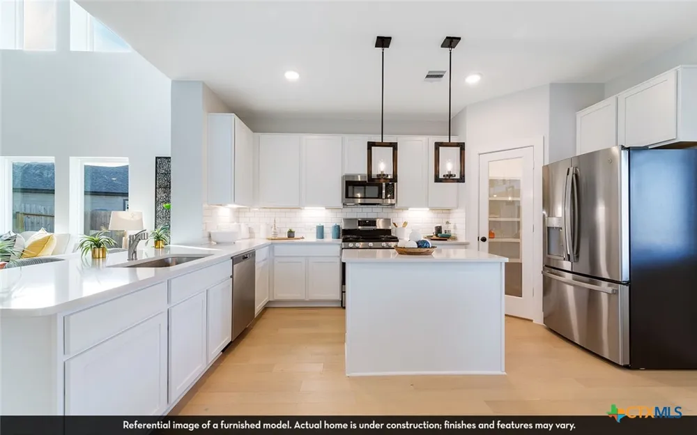 1221 Ida Drive Seguin, TX 78155
