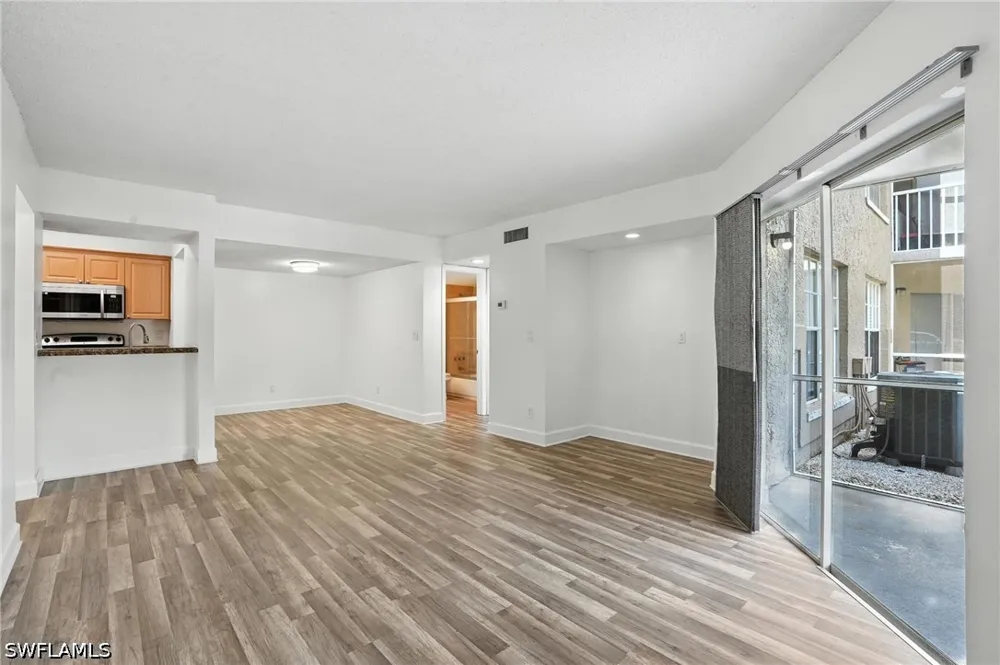 Santa Clara Drive #5 Naples, FL 34104