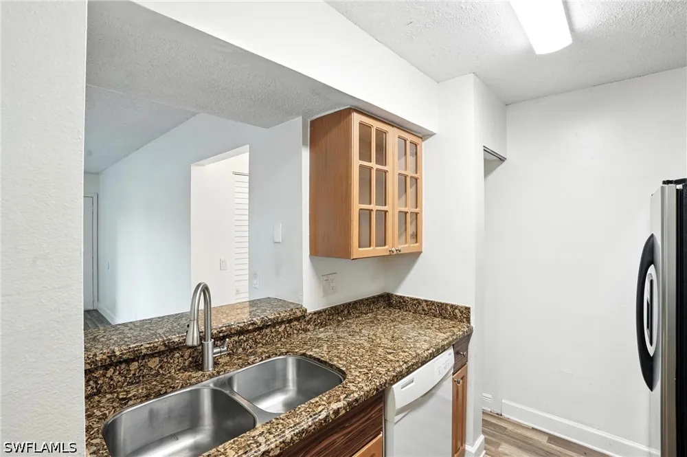 Santa Clara Drive #5 Naples, FL 34104