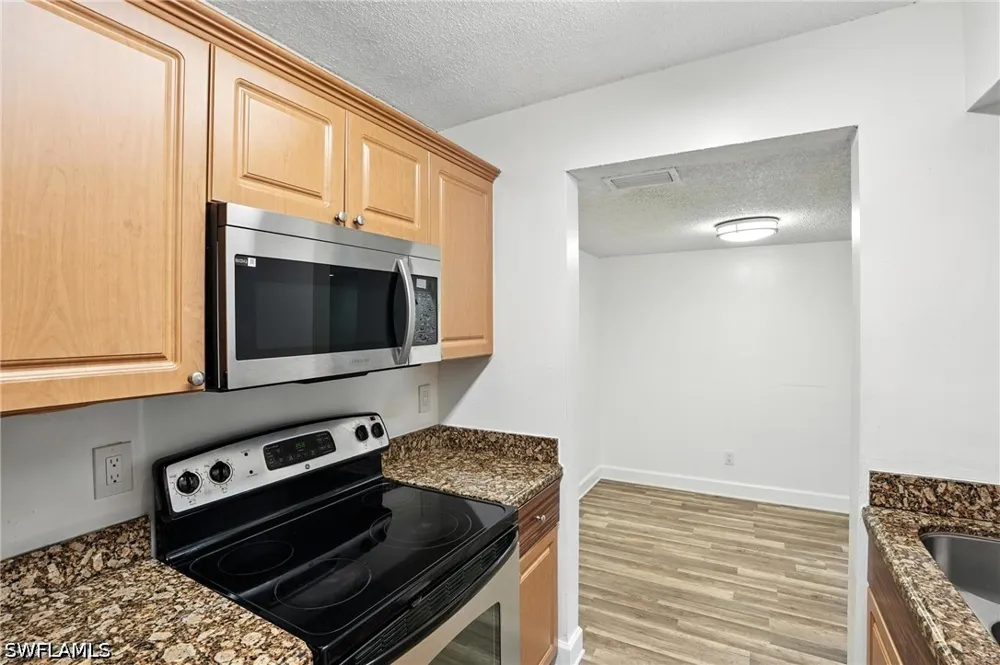 Santa Clara Drive #5 Naples, FL 34104