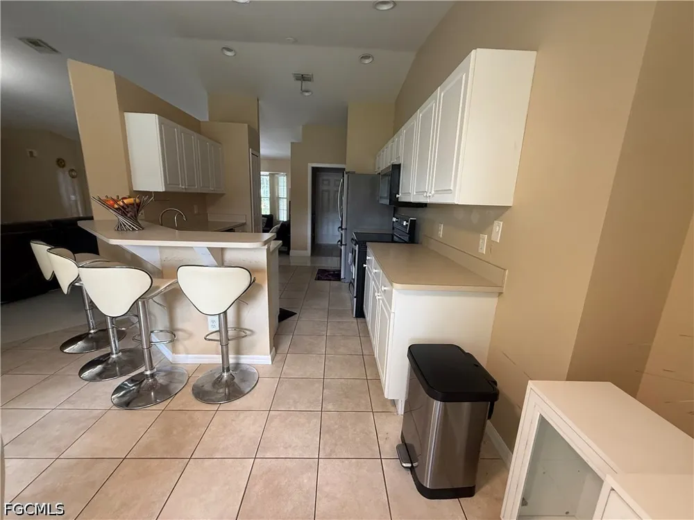 SE 21st Street Cape Coral, FL 33990
