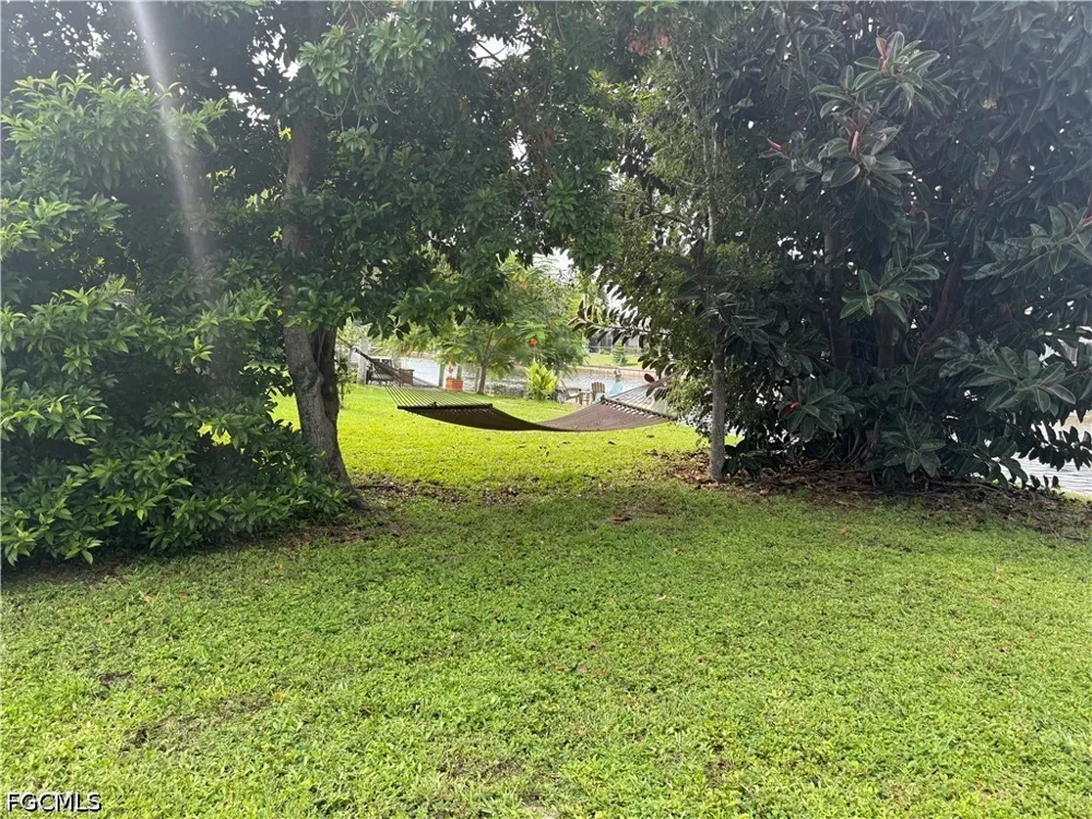 SE 21st Street Cape Coral, FL 33990