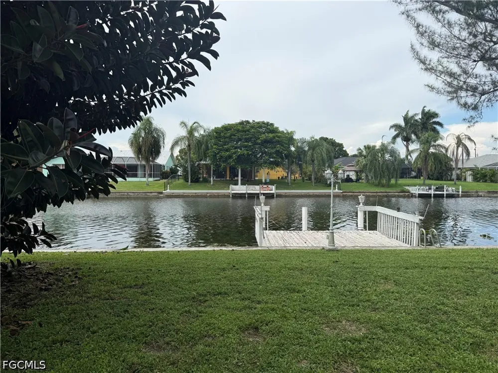 SE 21st Street Cape Coral, FL 33990