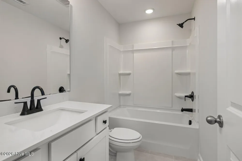 347 Queensferry Lane Aberdeen, NC 28315