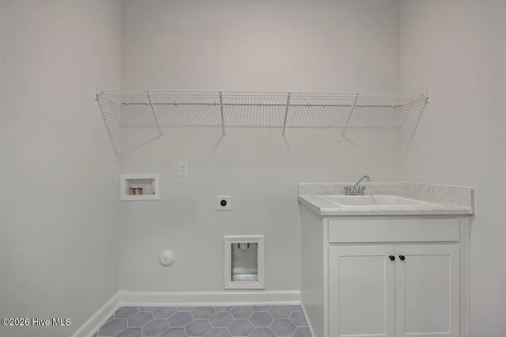 347 Queensferry Lane Aberdeen, NC 28315