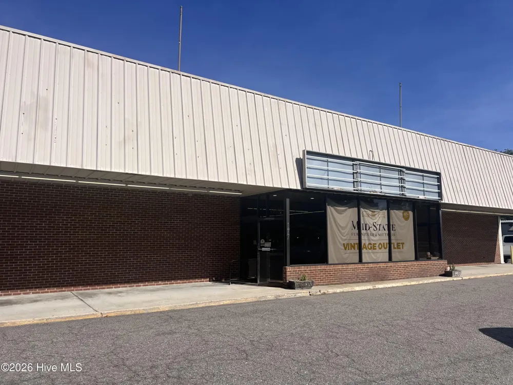 177 Sycamore Street Aberdeen, NC 28315