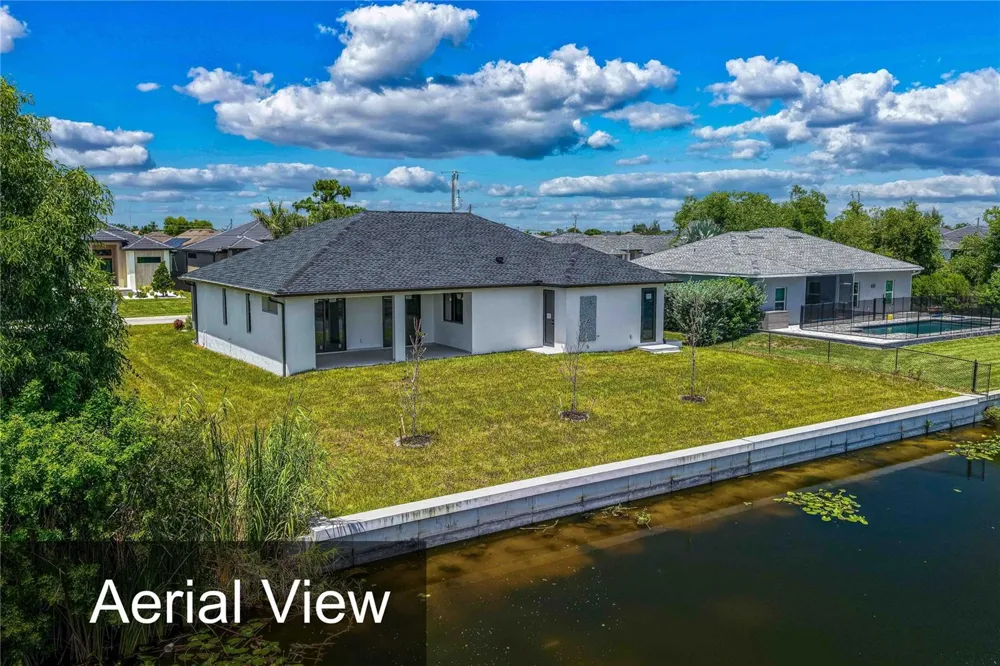 425 SW 31ST AVENUE Cape Coral, FL 33991