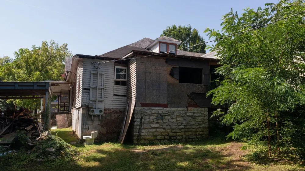 318 Water St Lewisburg, TN 37091