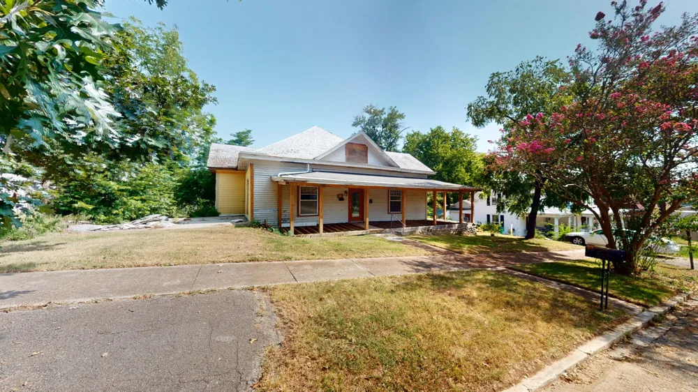 318 Water St Lewisburg, TN 37091