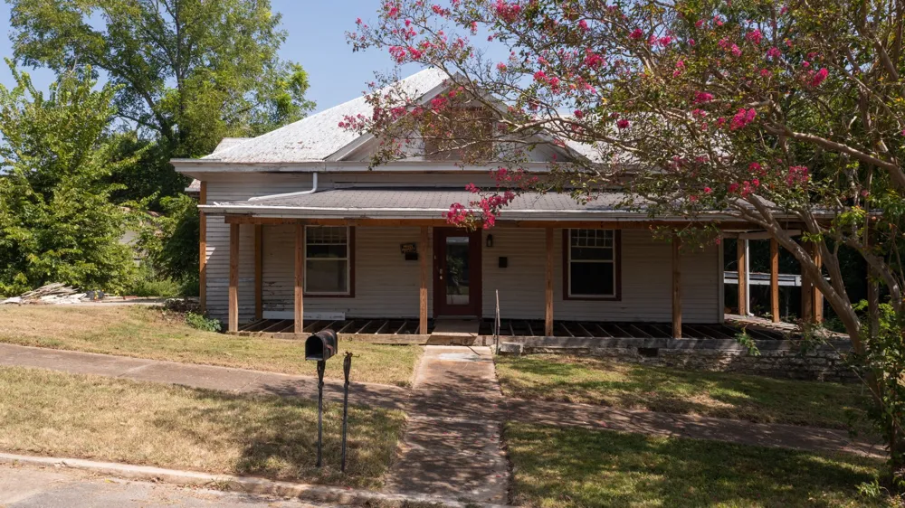 318 Water St Lewisburg, TN 37091