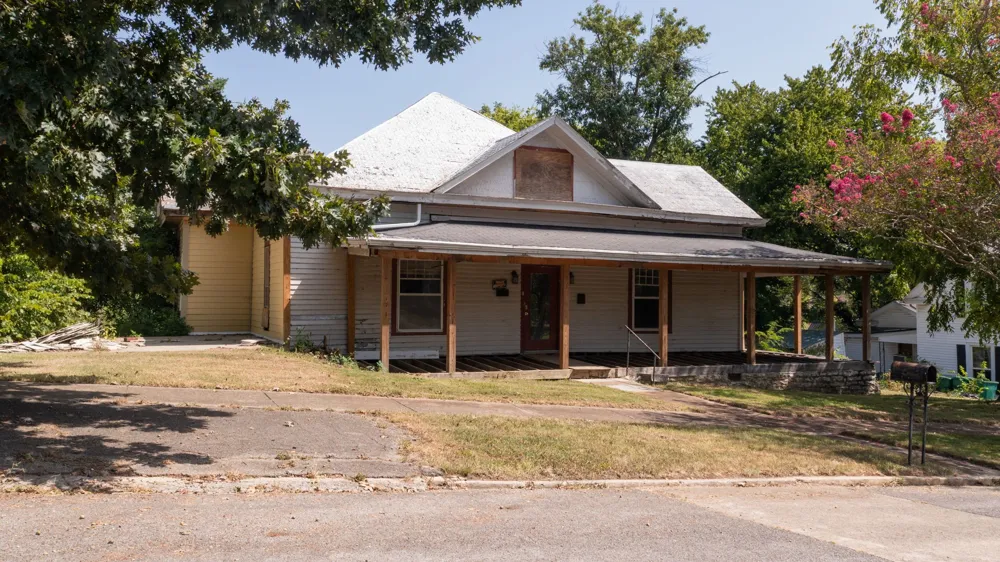 318 Water St Lewisburg, TN 37091