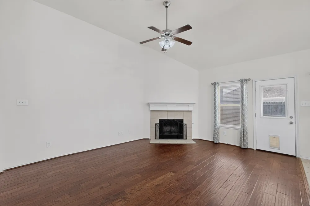 1208 Villa Paloma Boulevard Little Elm, TX 75068