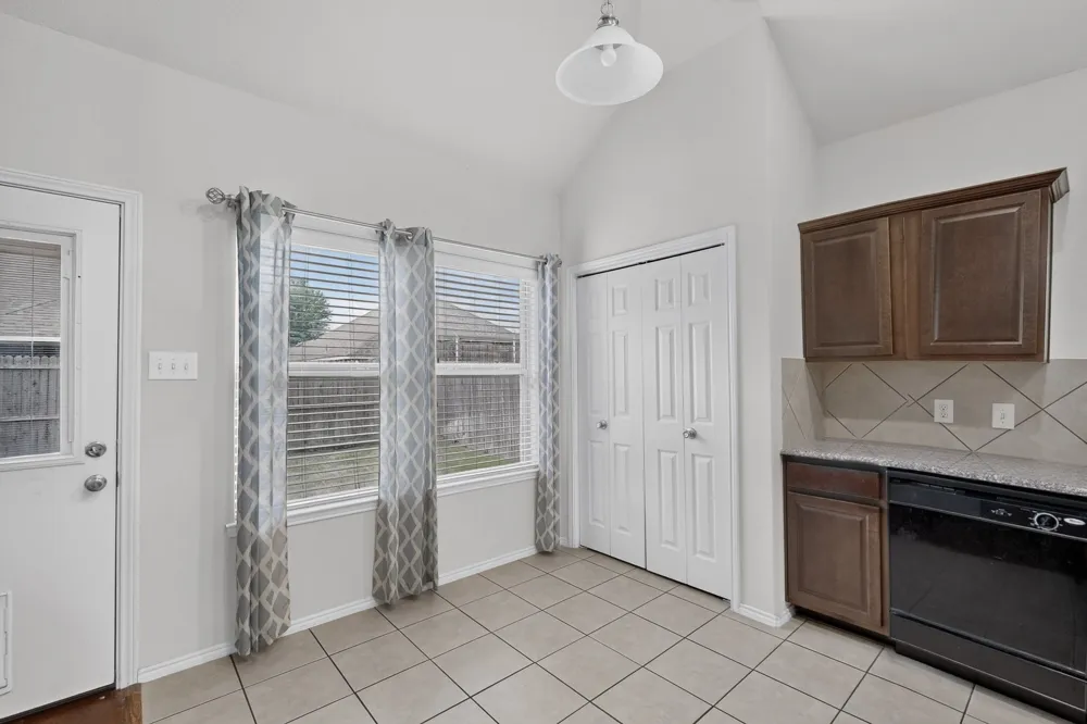 1208 Villa Paloma Boulevard Little Elm, TX 75068