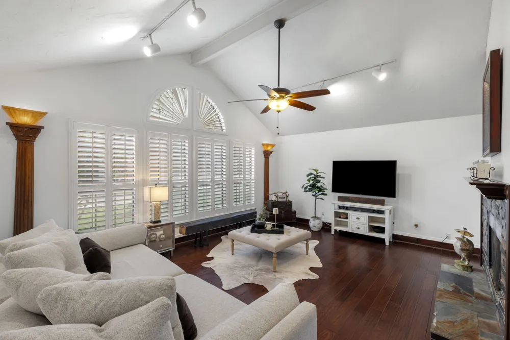 1317 Elk Grove Drive Richardson, TX 75081