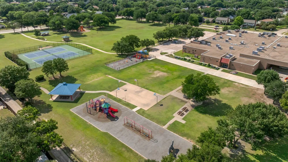 1317 Elk Grove Drive Richardson, TX 75081