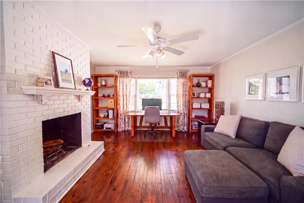 785 Spalding Drive Sandy Springs, GA 30328