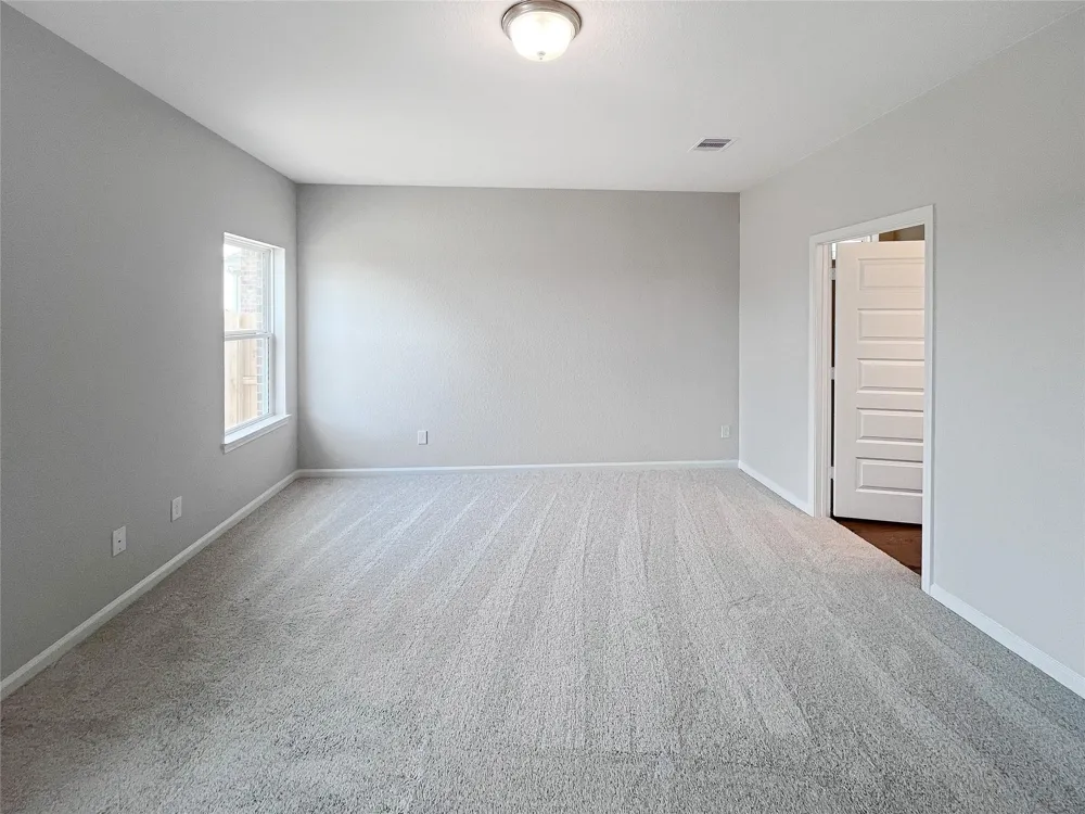 1982 S Riverside Circle Dayton, TX 77535