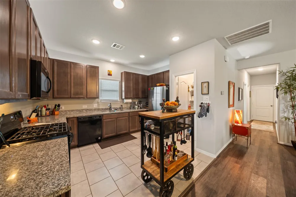 20072 Northpark Ash Lane Porter, TX 77365