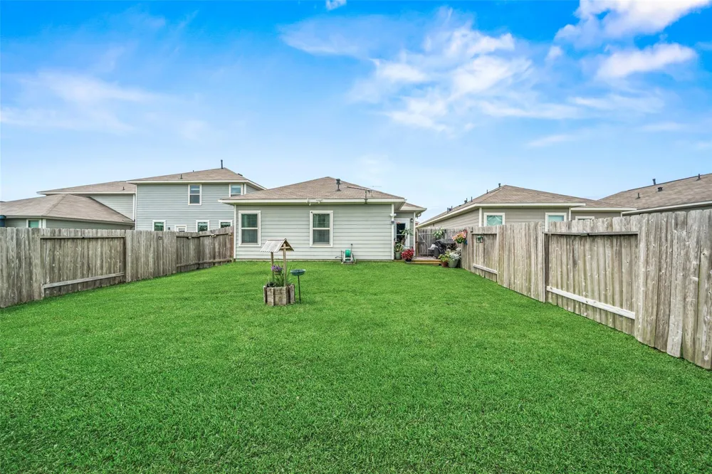 20072 Northpark Ash Lane Porter, TX 77365