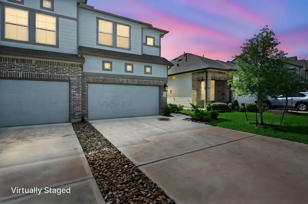 255 S Spotted Fern Drive Montgomery, TX 77316