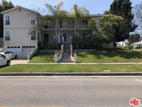 7805 Airport Boulevard