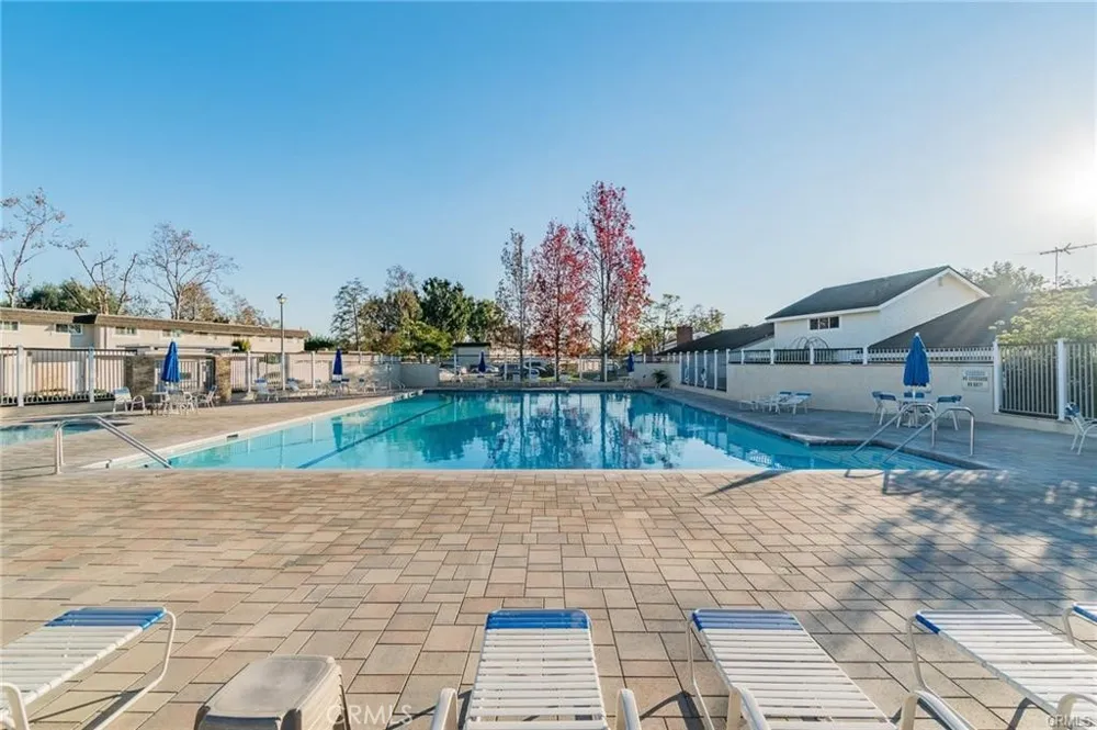 5171 Blackpool Road Westminster, CA 92683