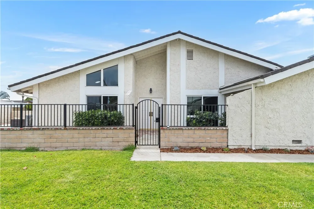 5171 Blackpool Road Westminster, CA 92683