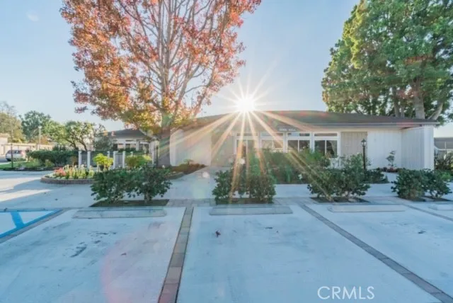 5171 Blackpool Road Westminster, CA 92683