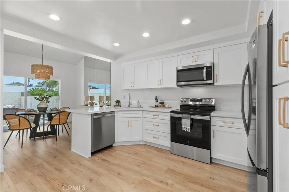 5171 Blackpool Road Westminster, CA 92683