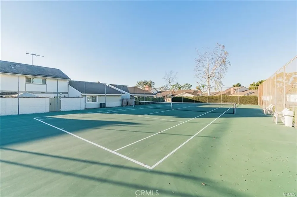 5171 Blackpool Road Westminster, CA 92683