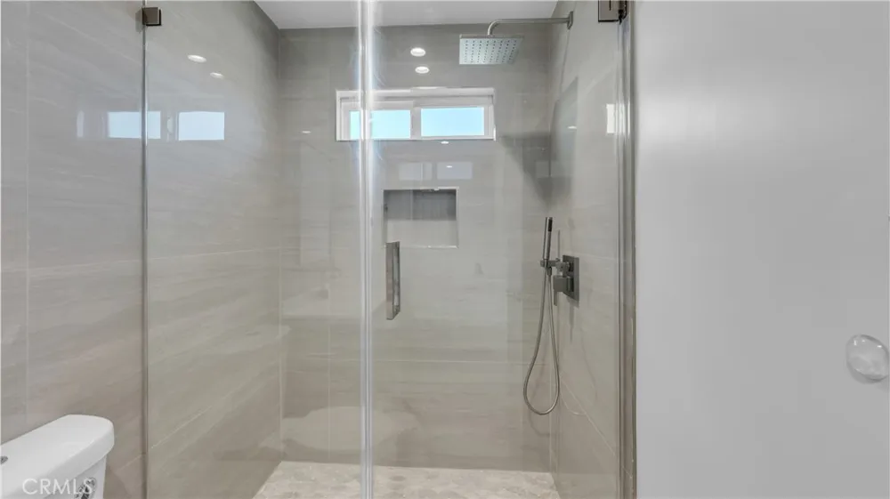 7733 Craner Sun Valley, CA 91352