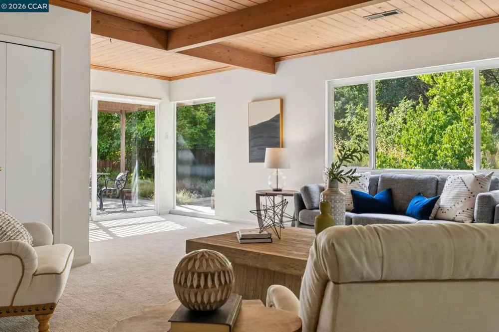 2749 W NEWELL AVENUE Lafayette, CA 94595