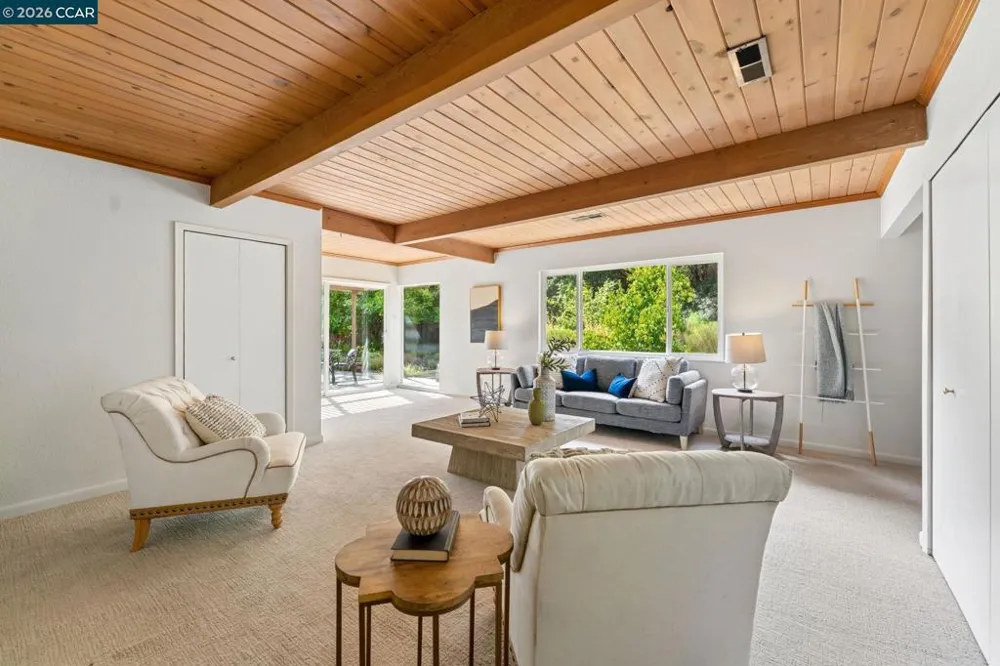 2749 W NEWELL AVENUE Lafayette, CA 94595