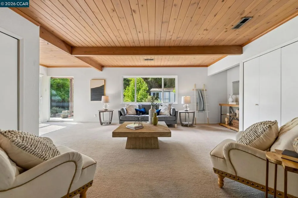 2749 W NEWELL AVENUE Lafayette, CA 94595